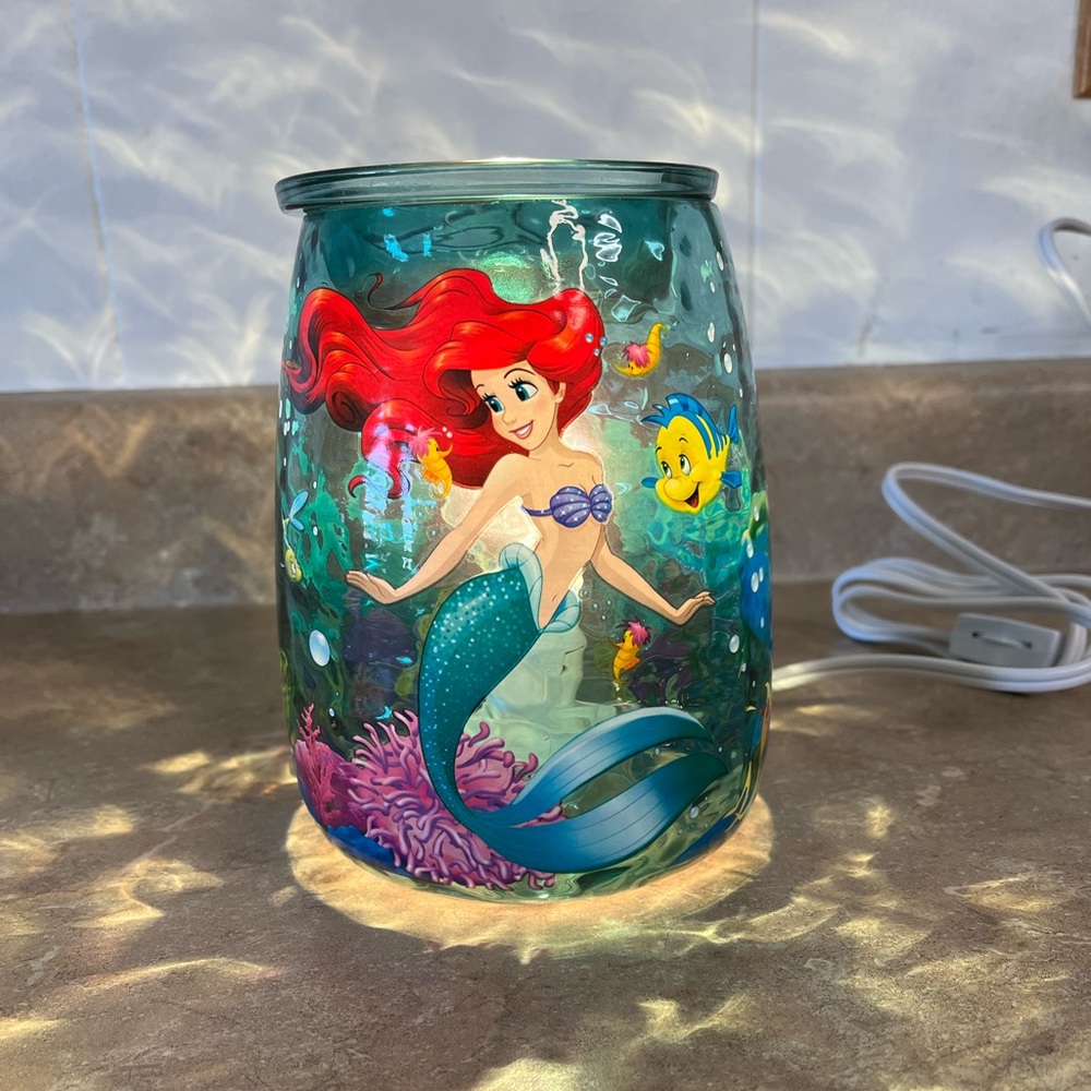 Scentsy Disney Little Mermaid warmer